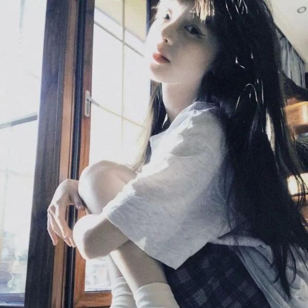 暗红 在线观看